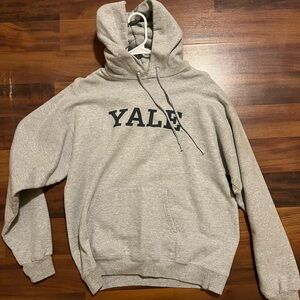 Yale hoodie